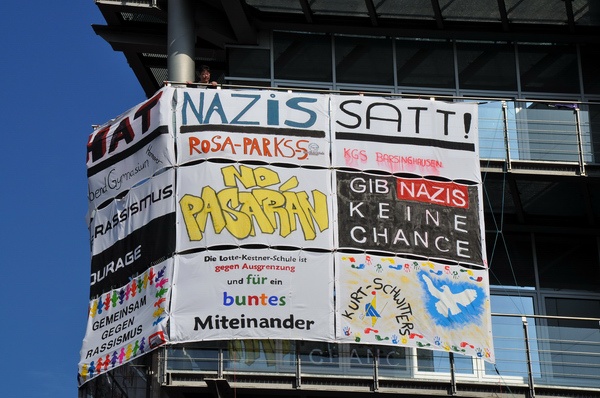 Bunt statt braun   150.jpg